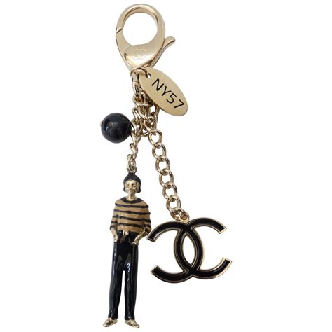 chanel red key holder|chanel fluffy keychain.